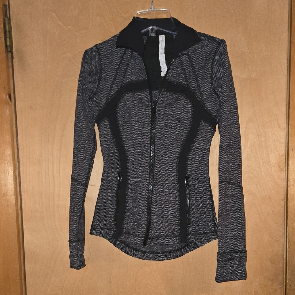 *Sold* Lululemon Define Jacket